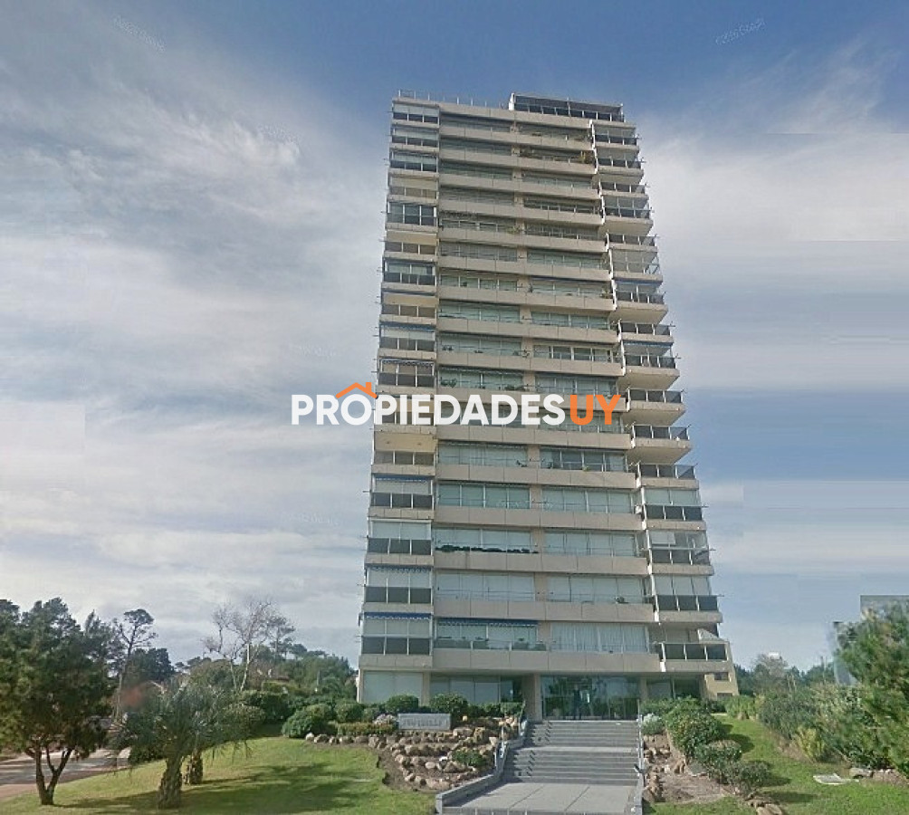 Edificio Tunquelen l Punta del Este