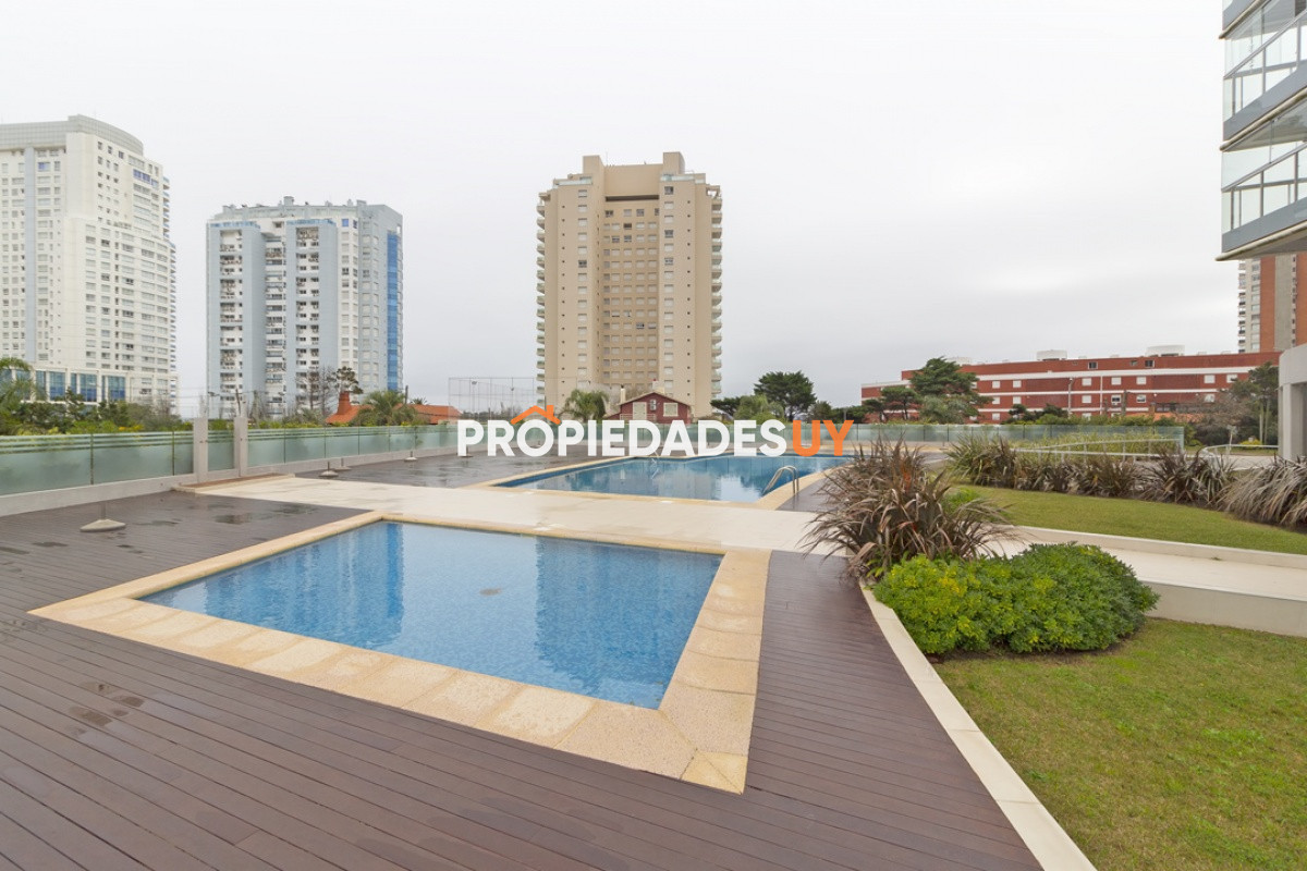 Miami Boulevard Punta del Este