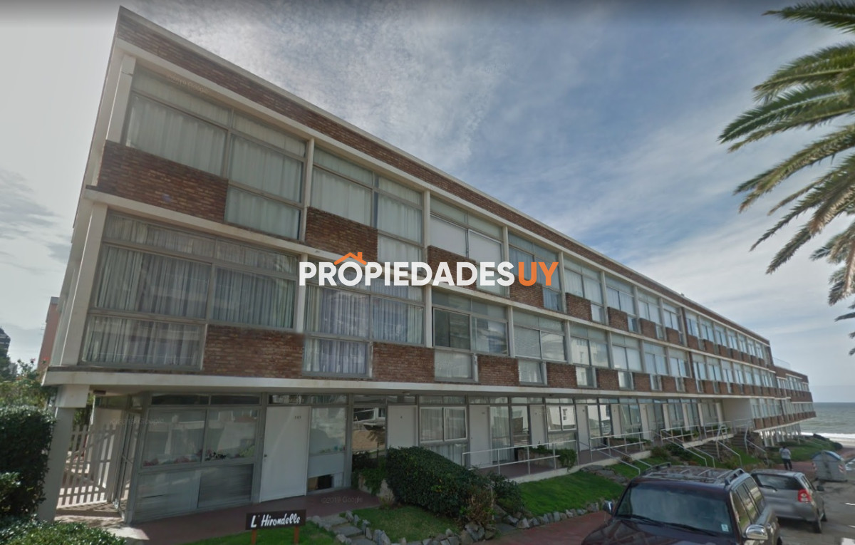 Edificio L Hirondelle Punta del Este