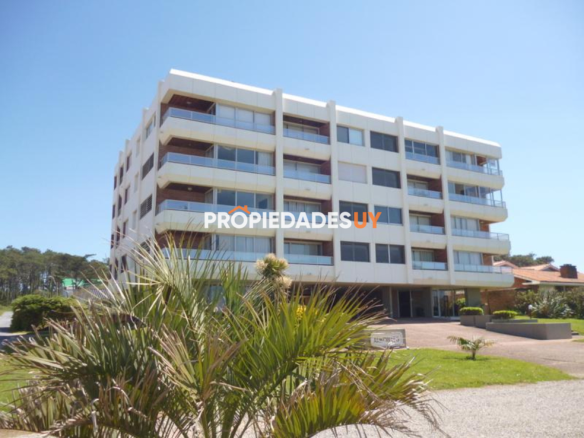 Edificio Arkontes Punta del Este