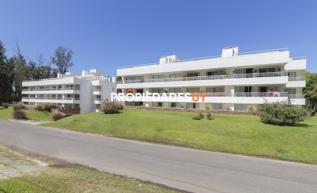 Edificio Altos del Golf Punta del Este