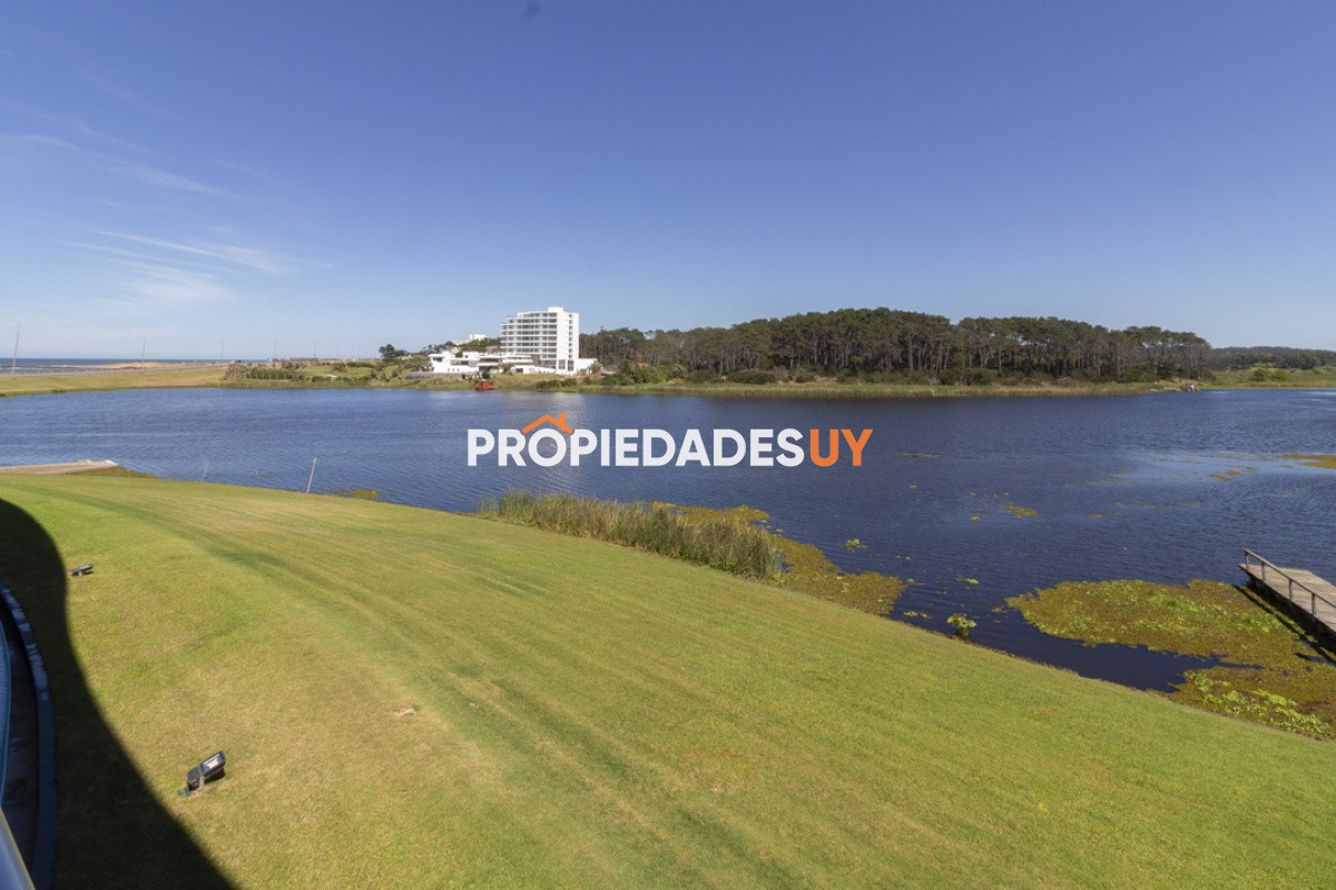 Terrazas de la Laguna Punta del Este