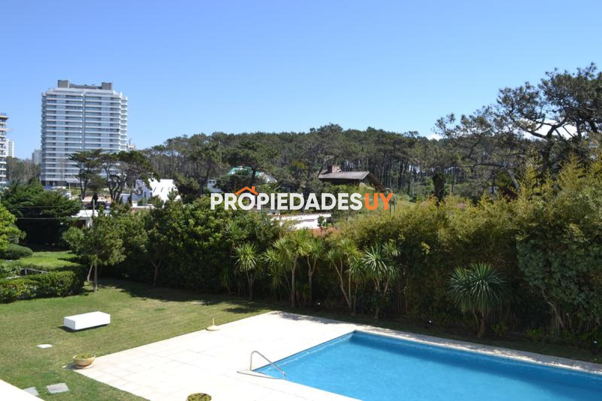 Edificio Esturion Punta del Este