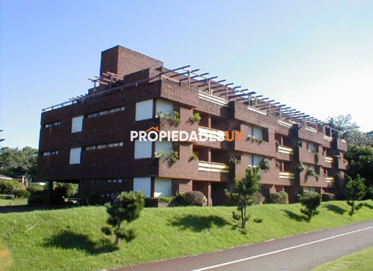 Edificio Panorama I - II - III Punta del Este