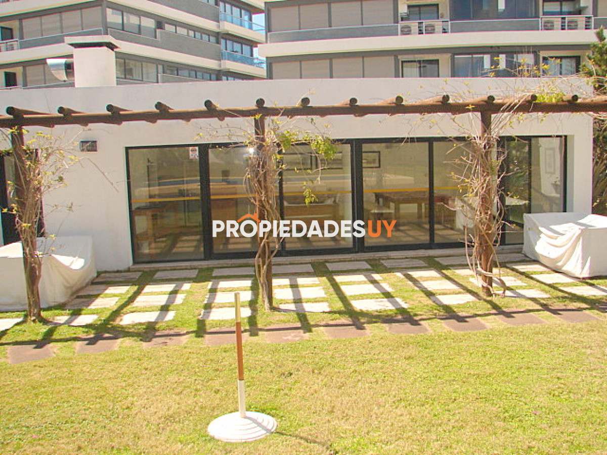 Edificio Arenas Blancas Punta del Este