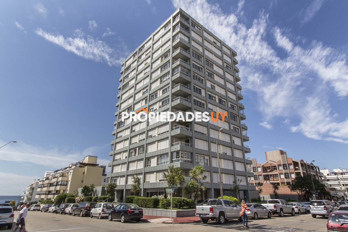 Edificio Recalada Punta del Este
