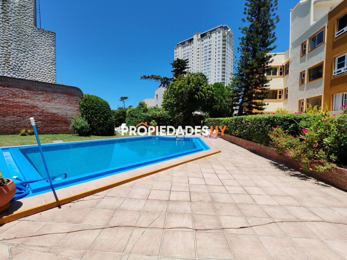 HIGHLAND GREEN Punta del Este