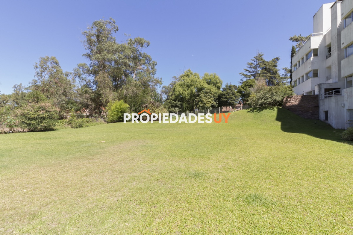 Edificio Altos del Golf Punta del Este