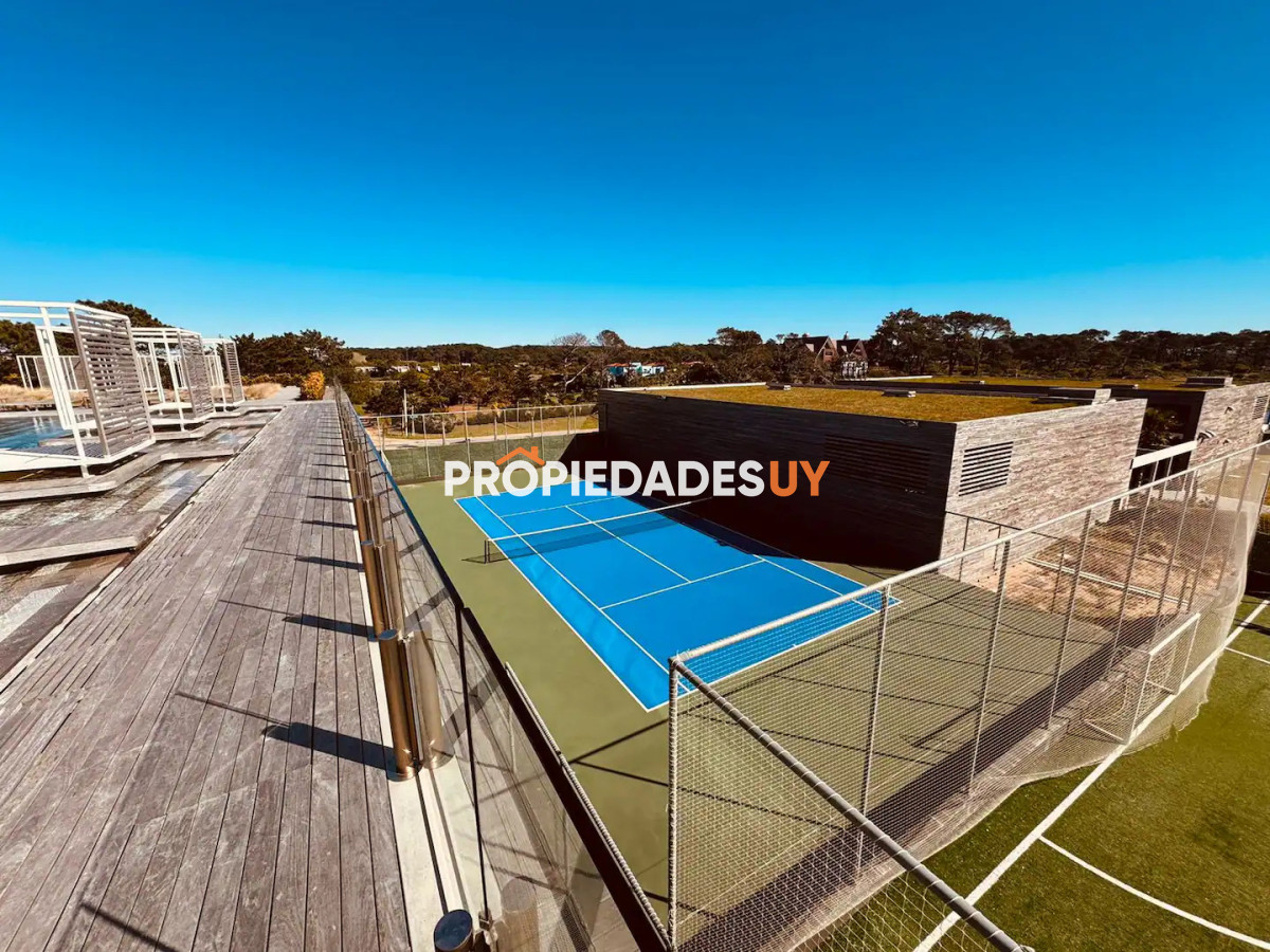 Surfside Village Punta del Este