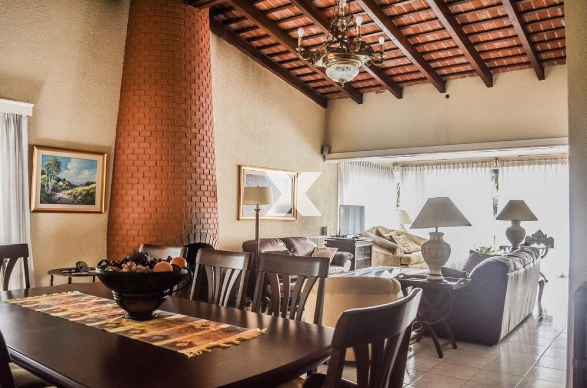 muy linda y amplia casa con excelentes comodidades para vacacionar. - xna95c