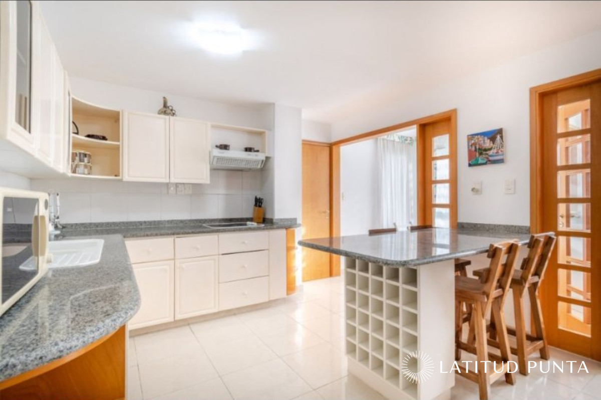 Brava - GoPunta - Portal Inmobiliario de Punta del Este - Maldonado
