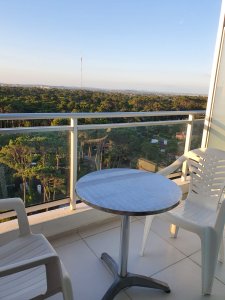 Excelente oportunidad en venta... piso alto .. Roosevelt, Punta del Este