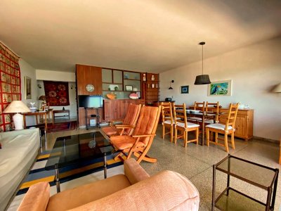 Primera línea frente al mar ( Mansa) Apartamento en Mansa, 2 dormitorios *