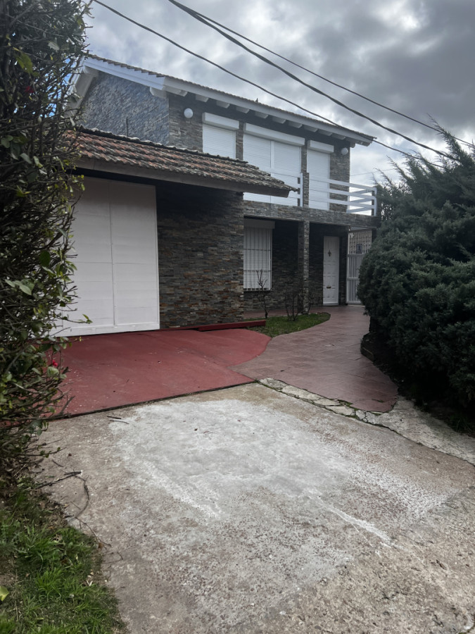 HERMOSA CASA EN ALQUILER POR TODO EL AÑO
