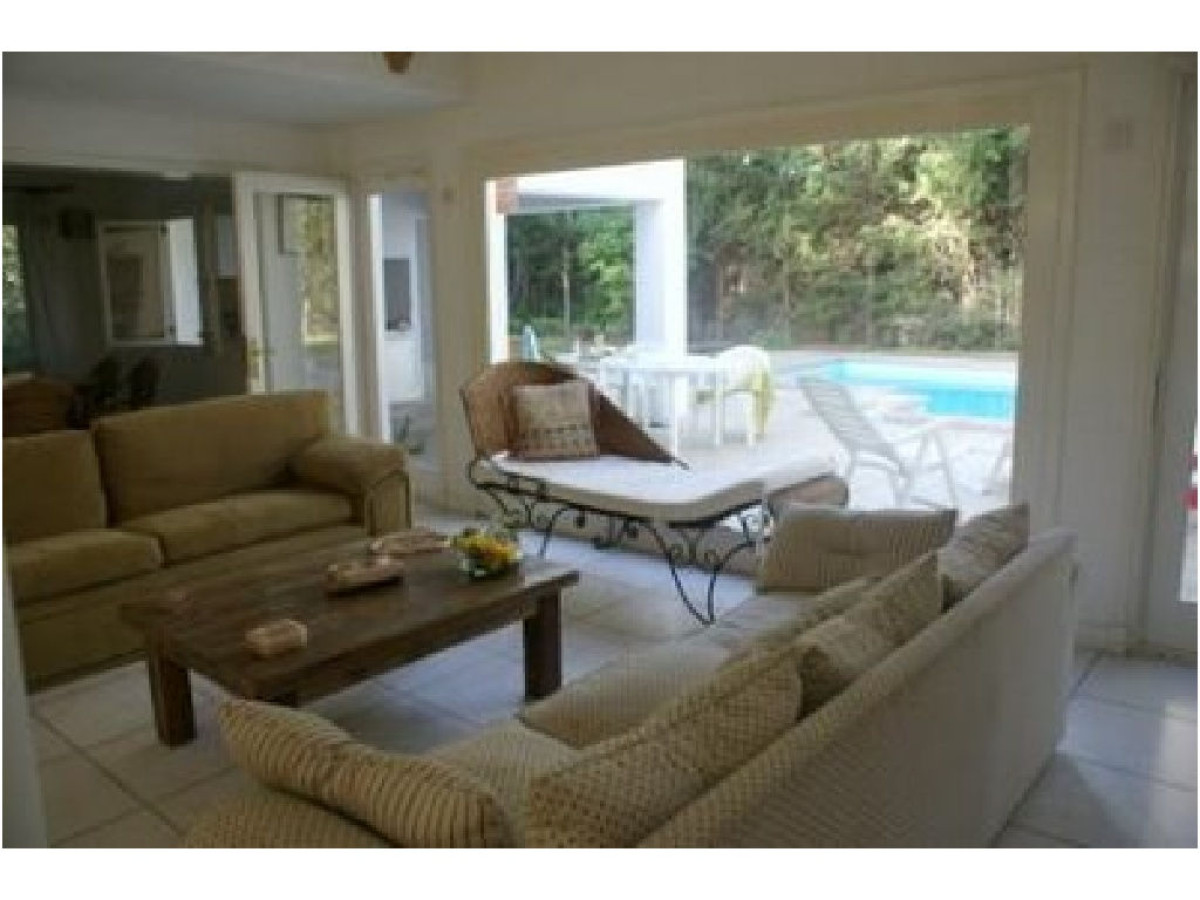 HERMOSA CASA PROXIMA AL MAR