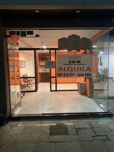 EXCELENTEMENTE UBICADO 