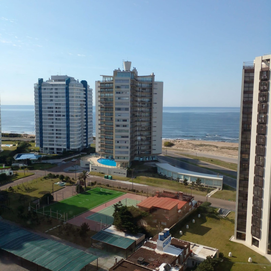 Hermoso apartamento de 1 dormitorio a estrenar Punta del este