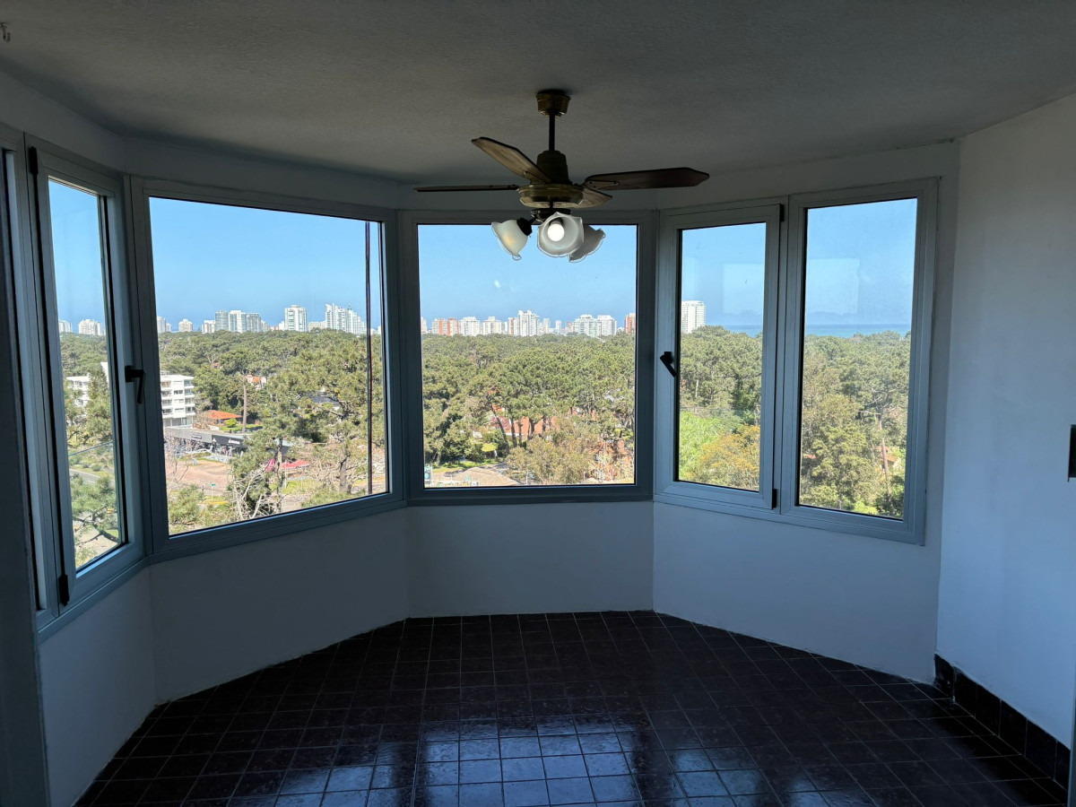 Apartamento de 3 dormitorios en venta