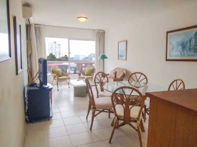 Apartamento de 2 dormitorios en Puna del este Playa Brava