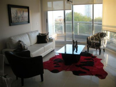 Apartamento en Alquiler - Roosevelt