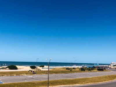 Apartamento primera linea-Playa Brava