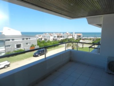 Apartamento Penthouse en Montoya 3 dormitorios con terraza