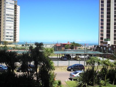 Apartamento en Chiverta 2 dormitorios con terraza