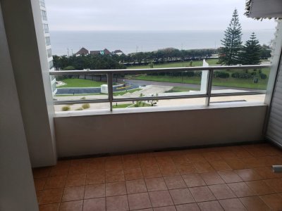 Apartamento de 1 dormitorio en Torre de la Mansa con servicios