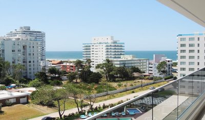 Apartamento en Brava 2 dormitorios con terraza y garage