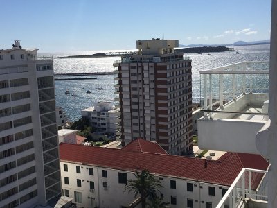 Apartamento en Península 2 dormitorios con balcón