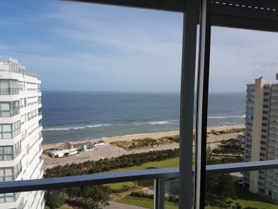 Apartamento de 1 dormitorio en Torre de la Mansa con servicios