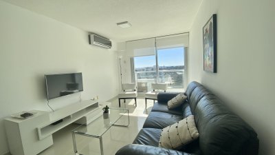 Apartamento funcional  sobre Av Roosevelt