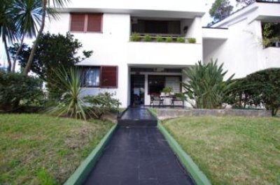 Apartamento sobre Av Roosevelt