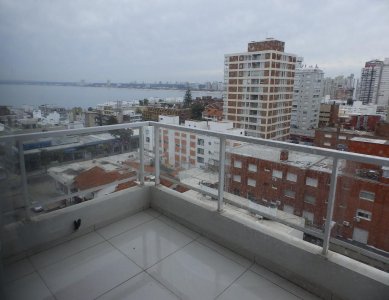 Apartamento en Península 2 dormitorios con garage
