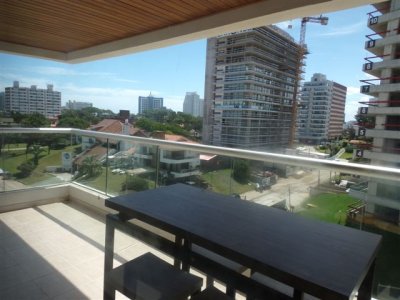 Apartamento en Brava 2 dormitorios con terraza