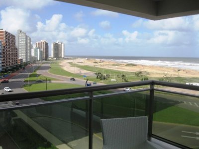 Apartamento en la Brava 4 dormitorios con terraza