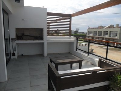 Apartamento en Manantiales, 2 dormitorios *