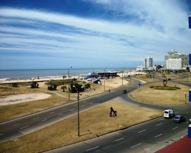 Apartamento en Brava, 2 dormitorios *