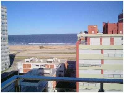 Apartamento en Brava 1 dormitorio con terraza y garage