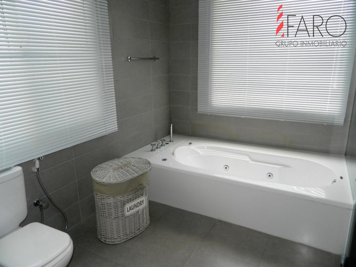 Beverly Hills - GoPunta - Portal Inmobiliario de Punta del Este - Maldonado