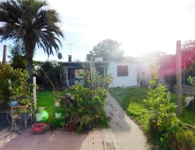 Casa en Venta en Maldonado 4 dormitorios  y dependencia, parrillero