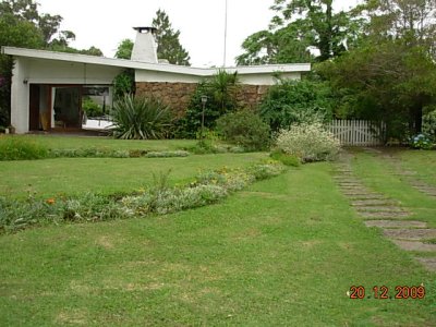 Casa en Pinares 4 dormitorios con barbacoa