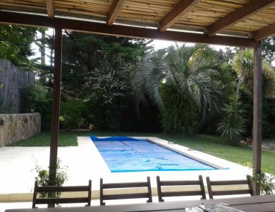 Casa en Cantegril, 3 dormitorios *