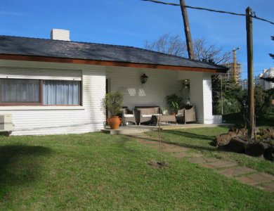 Casa en Mansa 4 dormitorios piscina y parrillero