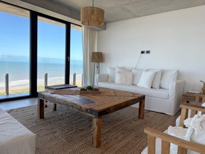 Venta Alquiler Departamento 3 dormitorios Surfide con vista 