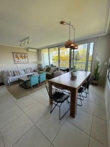 Venta, Apartamento sobre Roosevelt, 2 dormitorios y amenities