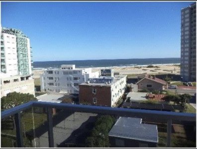 Apartamento en Venta en parada 2 de la Brava, todas las amenities.
