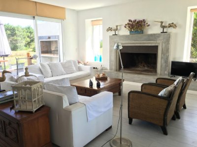 Venta Alquiler Casa 5 dormitorios Village del Faro Jose Ignacio