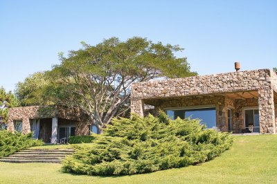 Alquiler de Verano, Casa de 5 dormitorios en Pueblo Mío