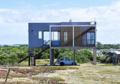 Alquiler de verano,  Casa de 2 dormitorios en Santa Mónica, José Ignacio